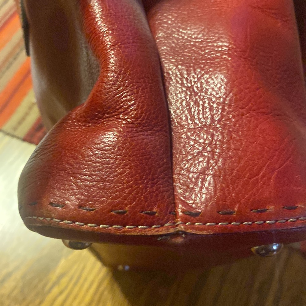 COPY - Medium Fossil Red Shoulder Bag with Smooth Leather Finish - Picture 8 of 11
